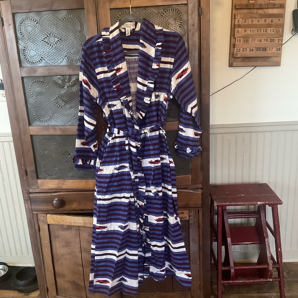 Vintage Cambridge Dry Goods Southwestern Robe M